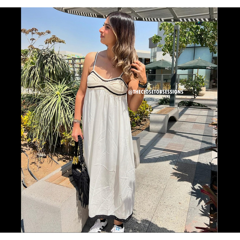 Zara Cream Ecru Maxi Dress Contrast Trim Flowy Boho Resort Vacation Size M NWT - Picture 11 of 16